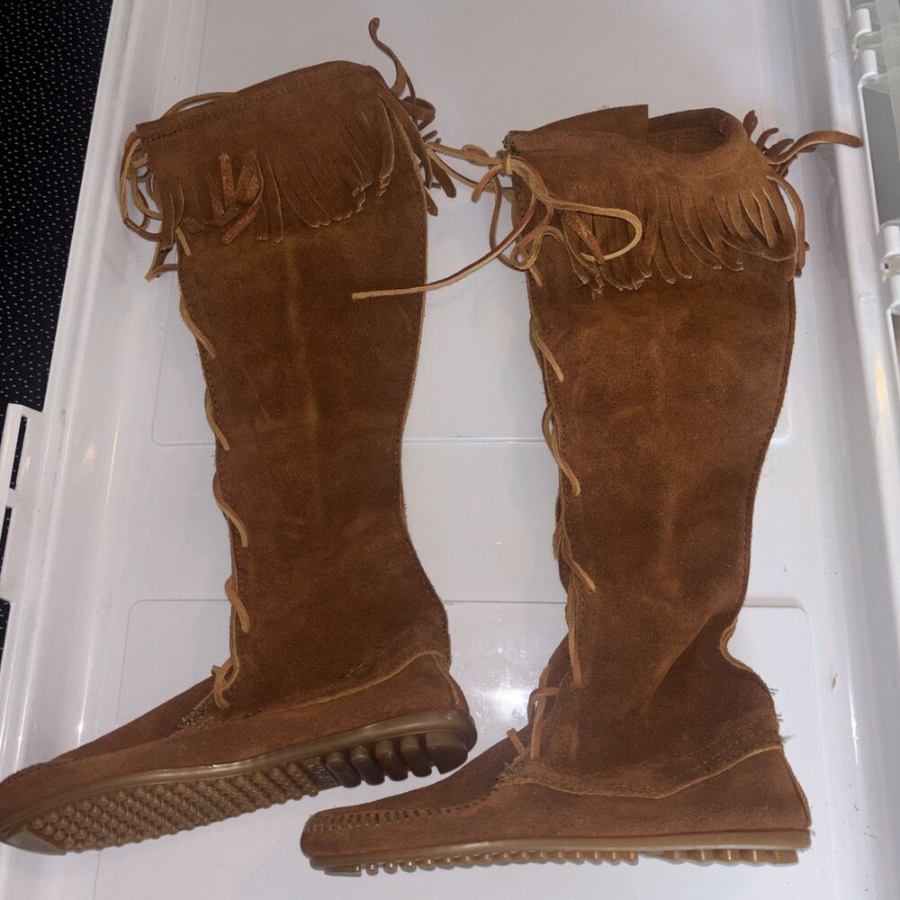 Minnetonka Knee High Brown Suede Moccasin Boots Size 4 EUC Festival, Boho